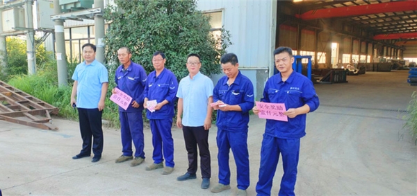 安全生產(chǎn)創(chuàng)佳績，倉儲管理顯成效，當(dāng)獎當(dāng)勵